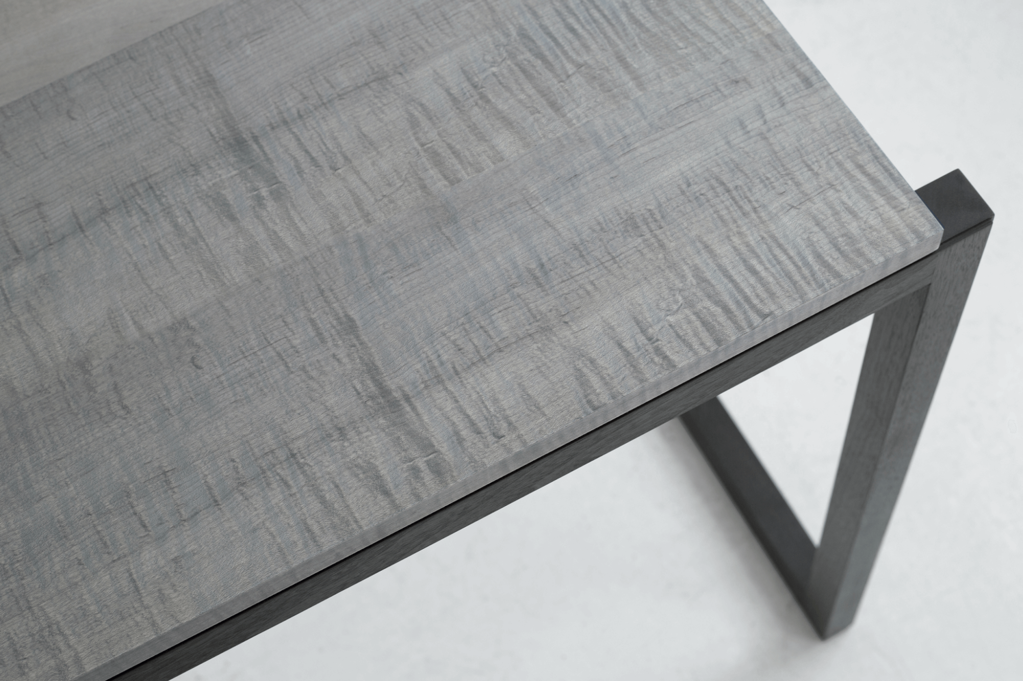 1909 CONSOLE DETAIL - OXIDIZED EUCALYPTUS / BLACKENED WALNUT